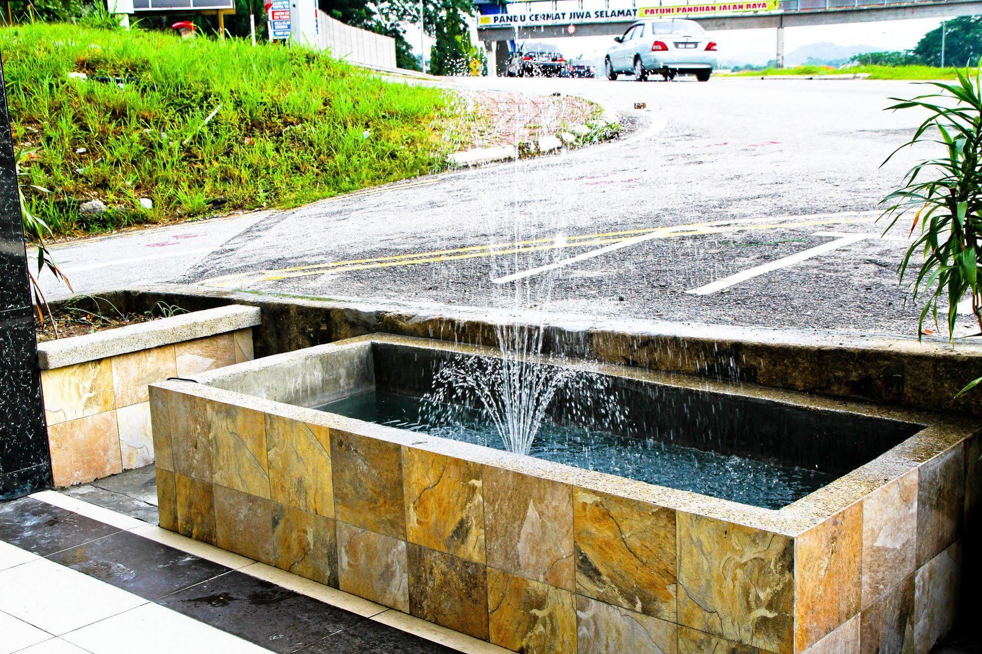 Hotel Rasah Seremban Exterior photo